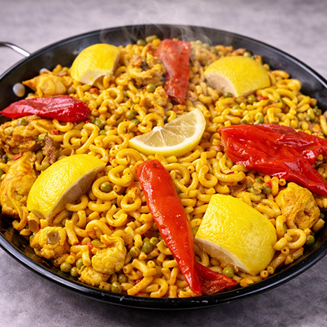 Fideuà tradicional con limón y pimiento